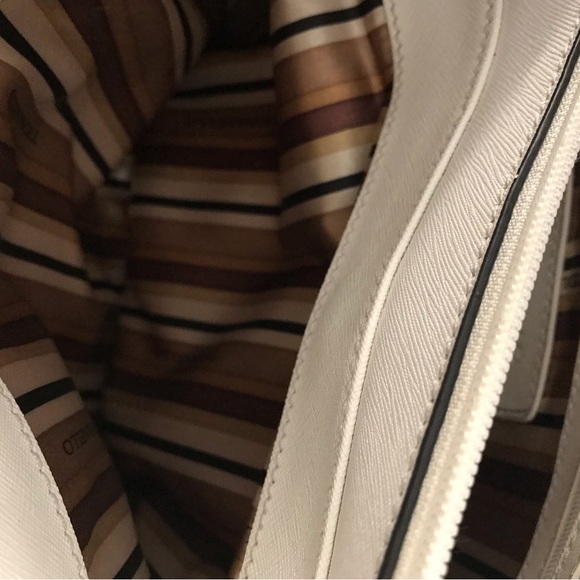 Tignanello Leather Bag with Handles and Shoulder Strap - Picture 12 of 15